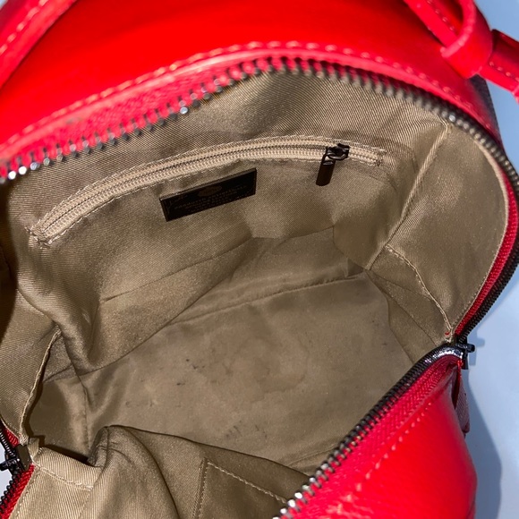 100% Italian leather backpack